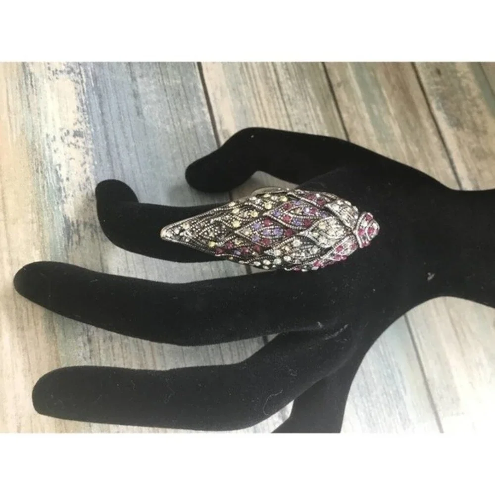 Large Silver Rhinestone Ring 7 1/2